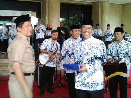 Pencarian PGRI Gowa - Persatuan Guru Republik Indonesia Cabang Kabupaten Gowa